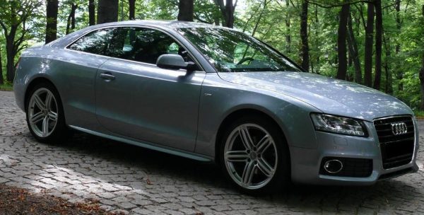 Audi A5 2007-2016m. - Slenksčiai style S-line (kompl). Coupe/Sportback/Cabrio.