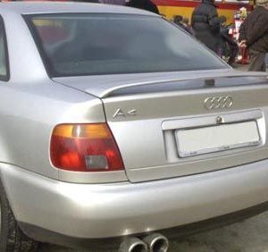 Audi A4 B5 1994-2001m. - Spoileris.