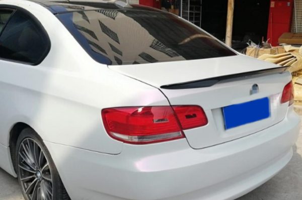 BMW 3 E92 E93 - Spoileris bagažinės dangčio, ABS plastikas.