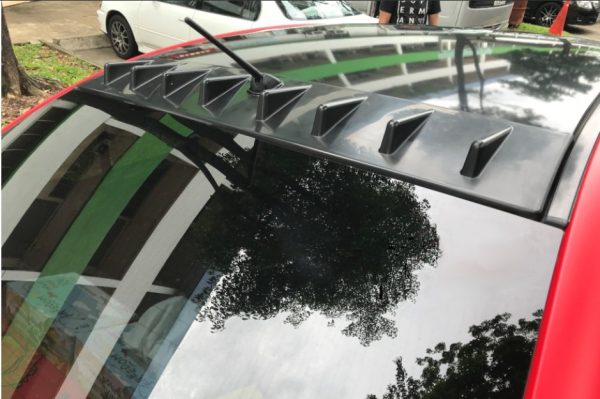 Mitsubishi Lancer IX 2007-2015m.- Spoileris virš galinio stiklo. ABS plastikas.