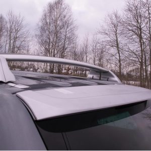 Volkswagen Touareg 2002-2006m. - Spoileris virš galinio stiklo.