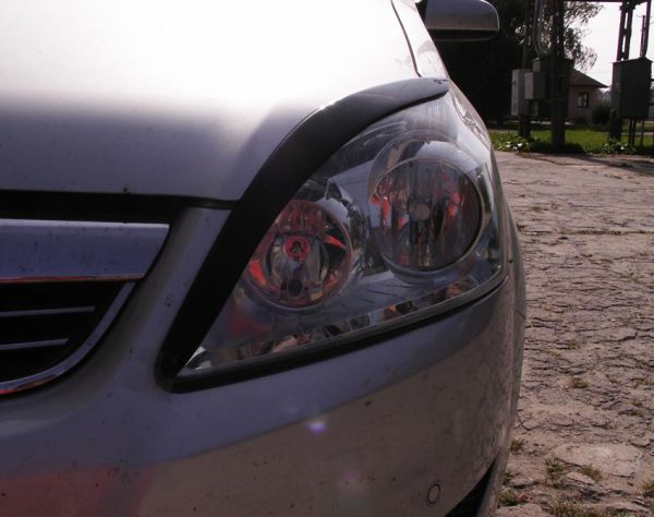 Opel Zafira B 2005-2011m. - Apdaila ant žibintų (kompl).