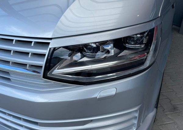 Volkswagen T6 2016-2019m. - Žibintų apdaila (kompl).