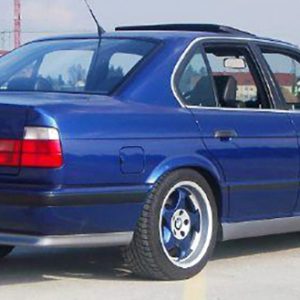 BMW 5 E34 - Slenksčiai, style Zender (kompl).