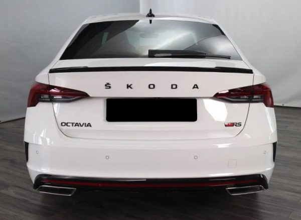 Octavia IV 2019- Spoileris bagažinės dangčio, Sedan.
